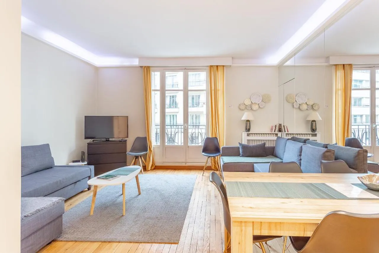 Appartement Place Du Trocadero Paris Apartment